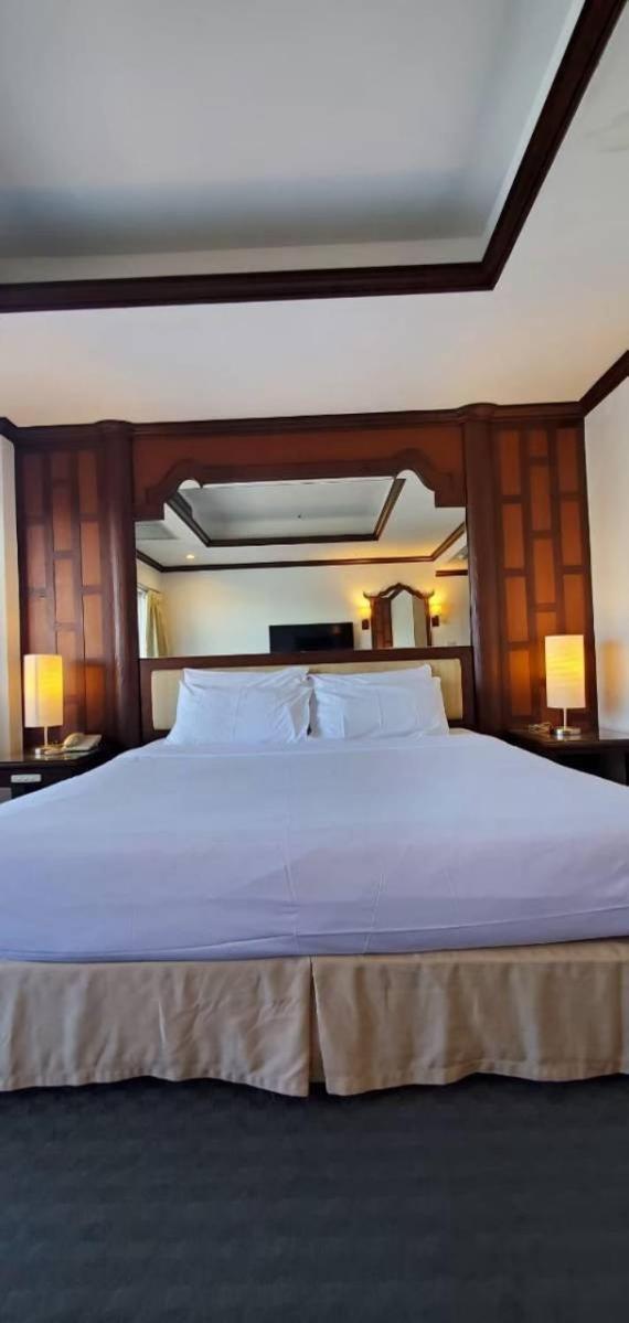 Grand Hotel Pattaya Eksteriør bilde